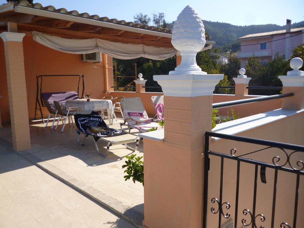 Kostas Apartments & Studios Agios Georgios Pagon Exterior photo